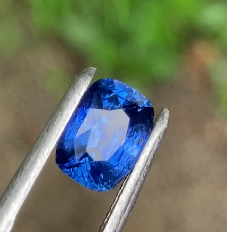 Natural Blue Sapphire 2.04ct