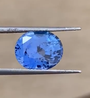 Natural Blue Sapphire 6.15 Ct.