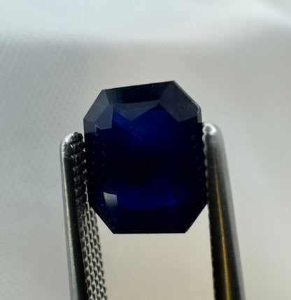 Natural Blue Sapphire - 1.51ct - Radiant Step Cut