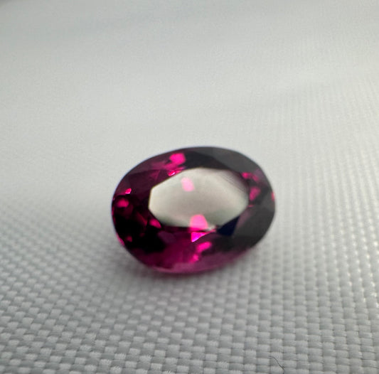 Rhodolite Garnet | Purplish Red |  Oval Cut | 2.495 CT