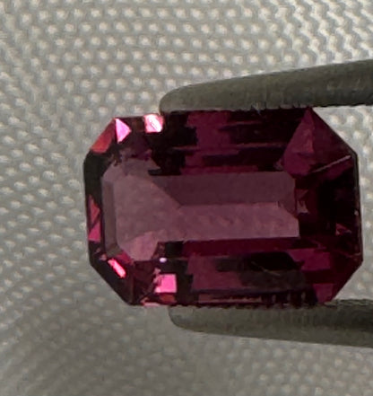 Rhodolite Garnet | Purplish Red |  Octagonal Cut | 2.285 ct