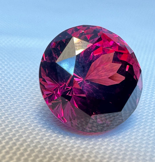 GIA Certified |Natural Pyrope-Almandine Garnet |PurplishRed |Round |8.74 ct