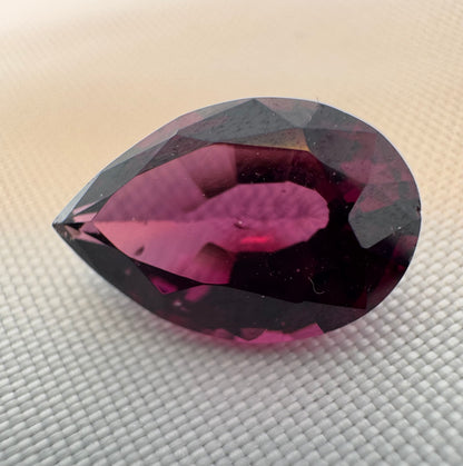 GIA Certified | Natural Pyrope-Almandine Garnet | Purplish Red | Pear | 6.64ct