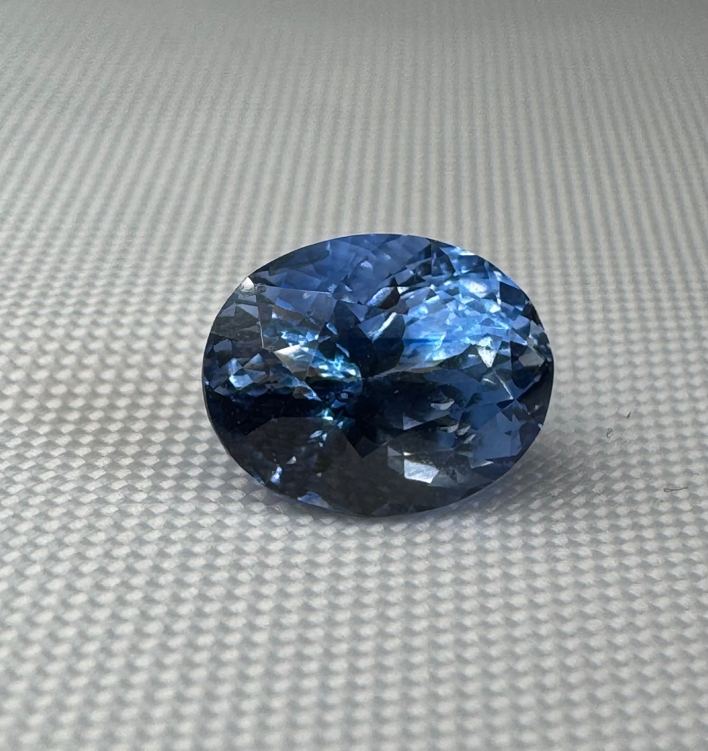 GIA Certified | Natural Blue Sapphire | Cornflower Blue | Oval Cut | 3.68ct