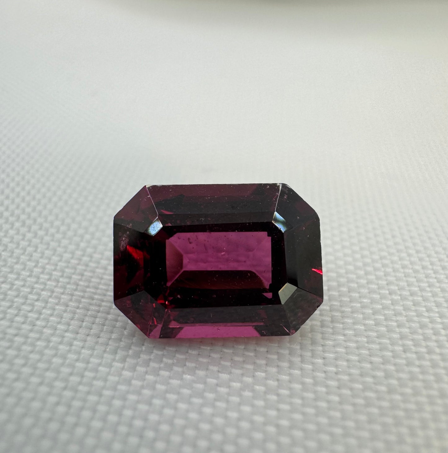 Rhodolite Garnet Purplish Red Octagon Cut 3.89 cts