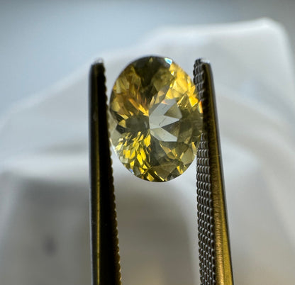 Natural Yellow Sapphire - 1.19ct - Oval Mixed Cut