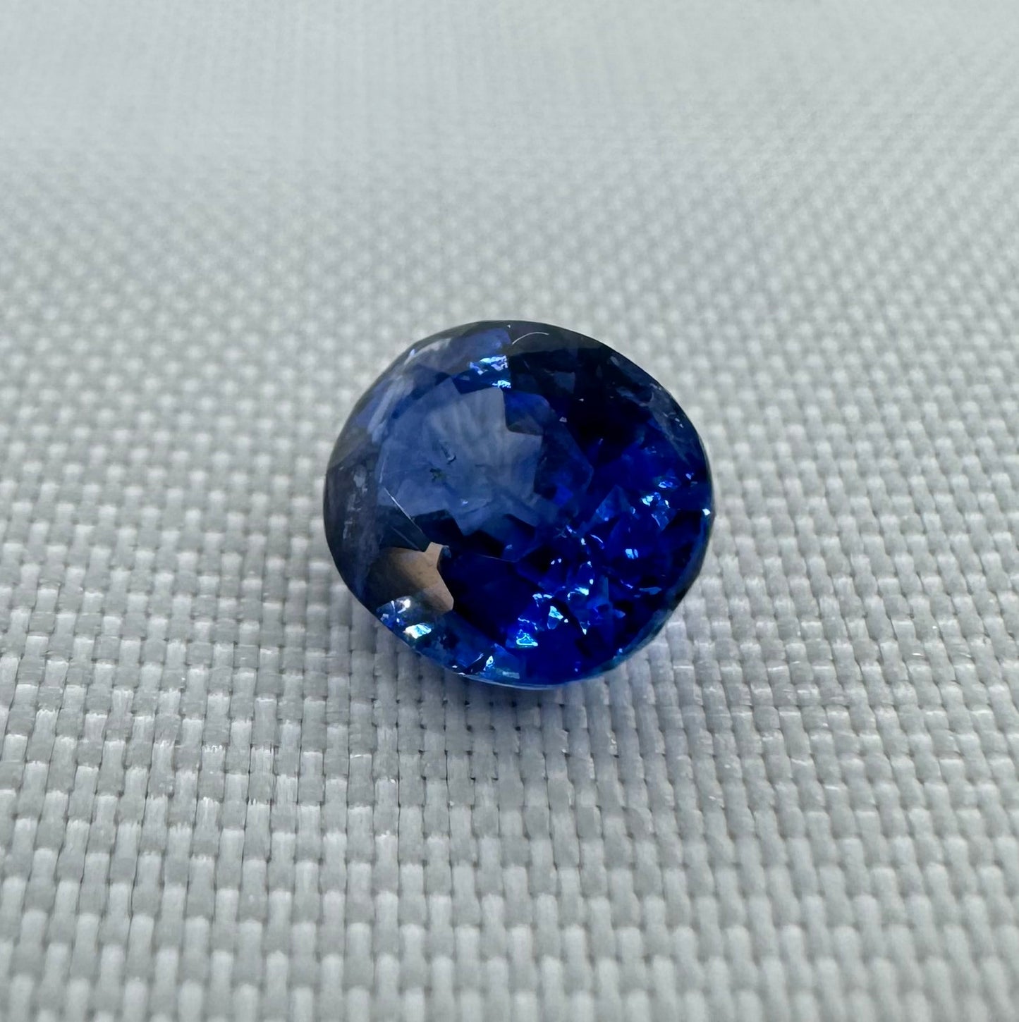 GIA Certified Natural Blue Sapphire - 1.37ct - Oval Mixed Cut