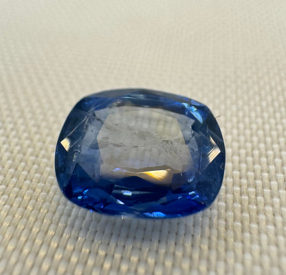 GIA Certified Natural Blue Sapphire - 2.17ct - Rectangular Cushion