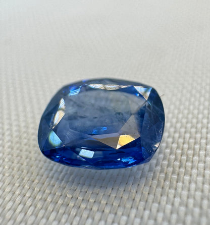 GIA Certified Natural Blue Sapphire - 2.17ct - Rectangular Cushion