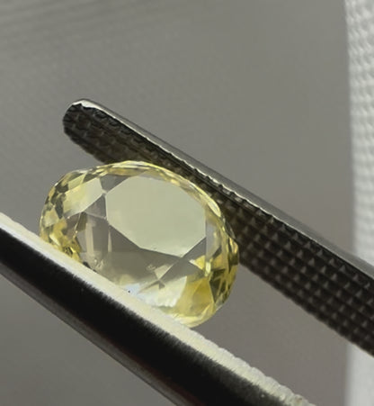 Natural Yellow Sapphire - 1.53ct - Oval Mixed Cut