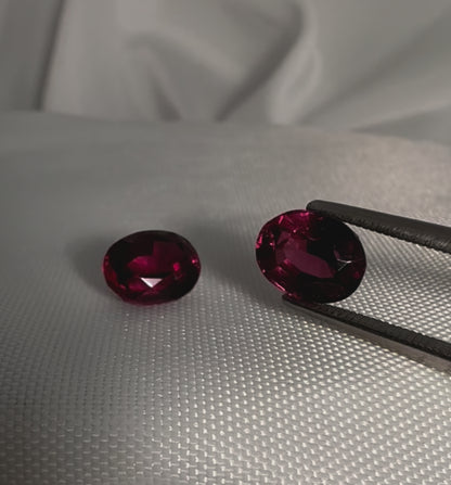 Matching Rhodolite Garnet Pair | Purplish Red | Oval Cut | 4.515 ctw